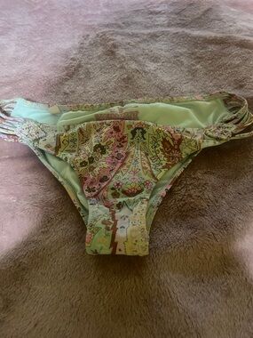 Victoria's Secret Pink and Cream Cheeky Lace Bikini bottom